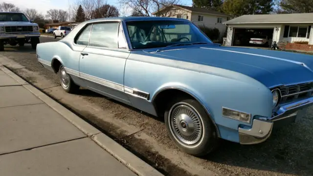 1966 Oldsmobile Starfire