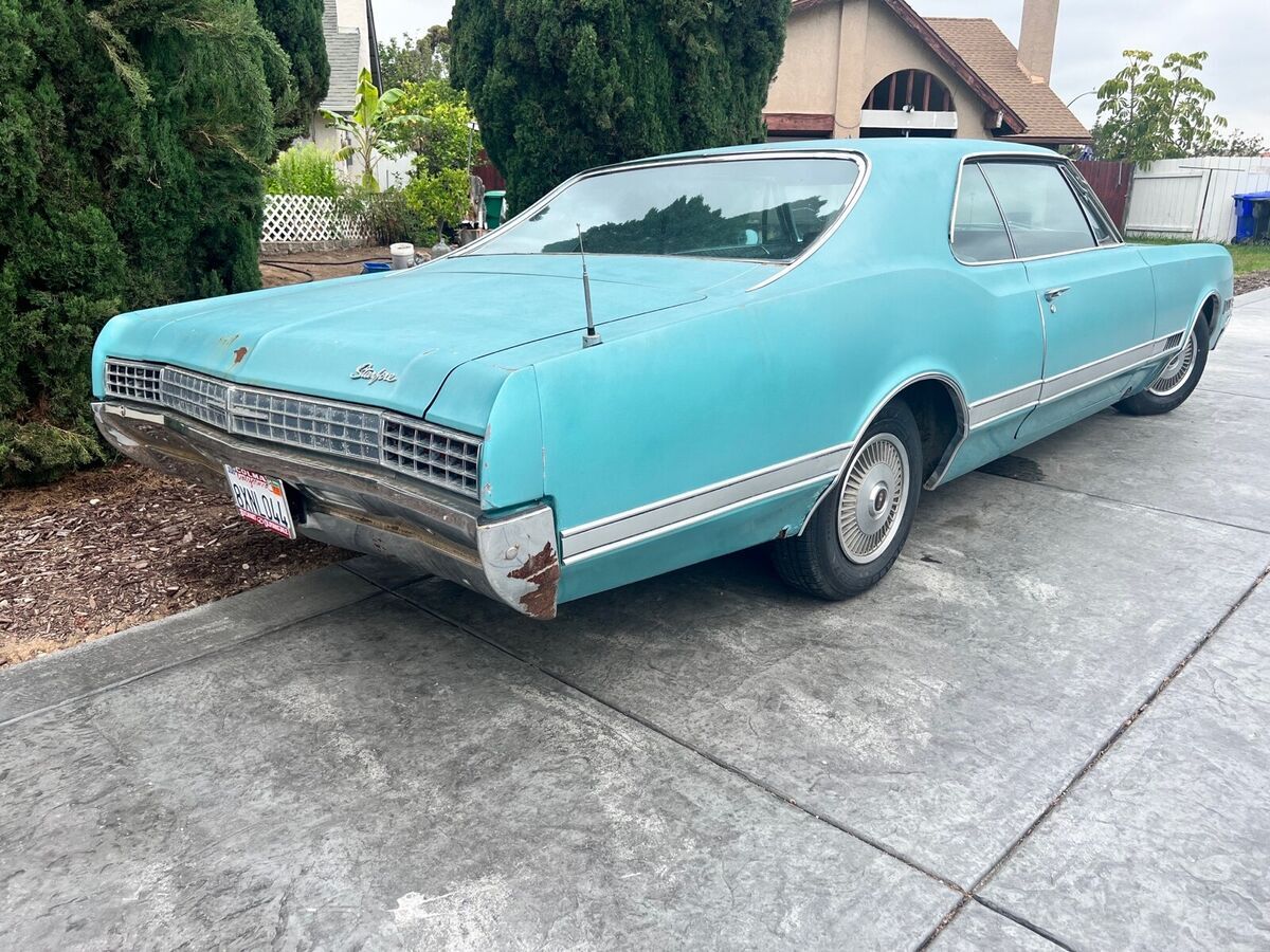 1966 Oldsmobile Starfire Base