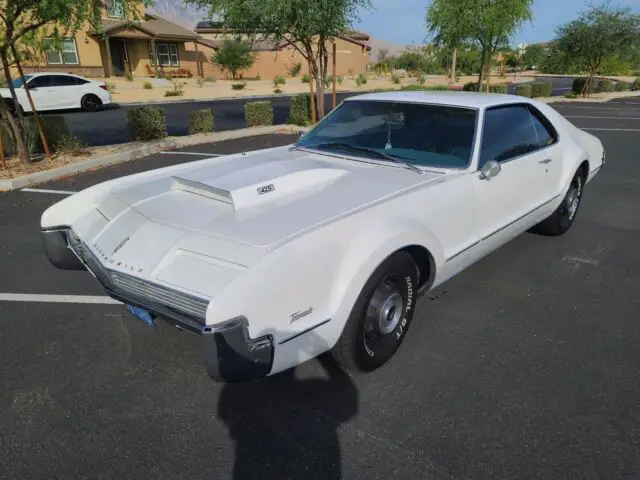 1966 Oldsmobile Toronado