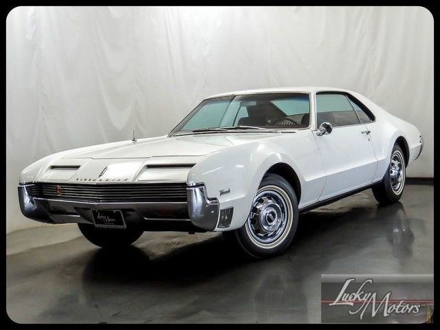 1966 Oldsmobile Toronado Coupe Deluxe