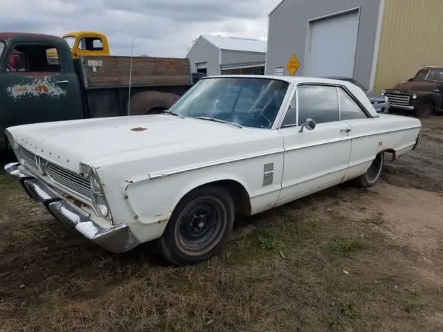 1966 Plymouth Fury 3