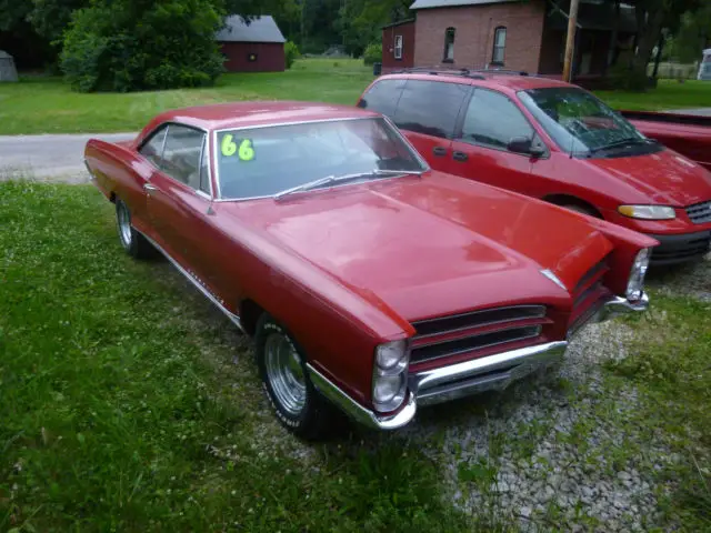 1966 Pontiac Bonneville