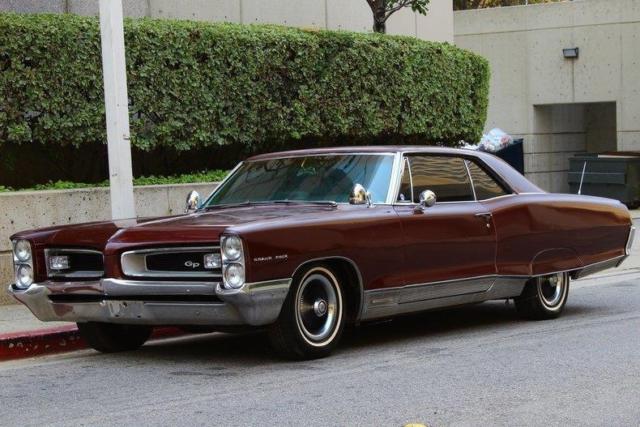 1966 Pontiac Grand Prix --