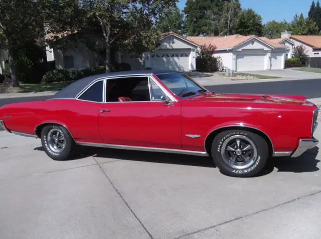 1966 Pontiac GTO standard