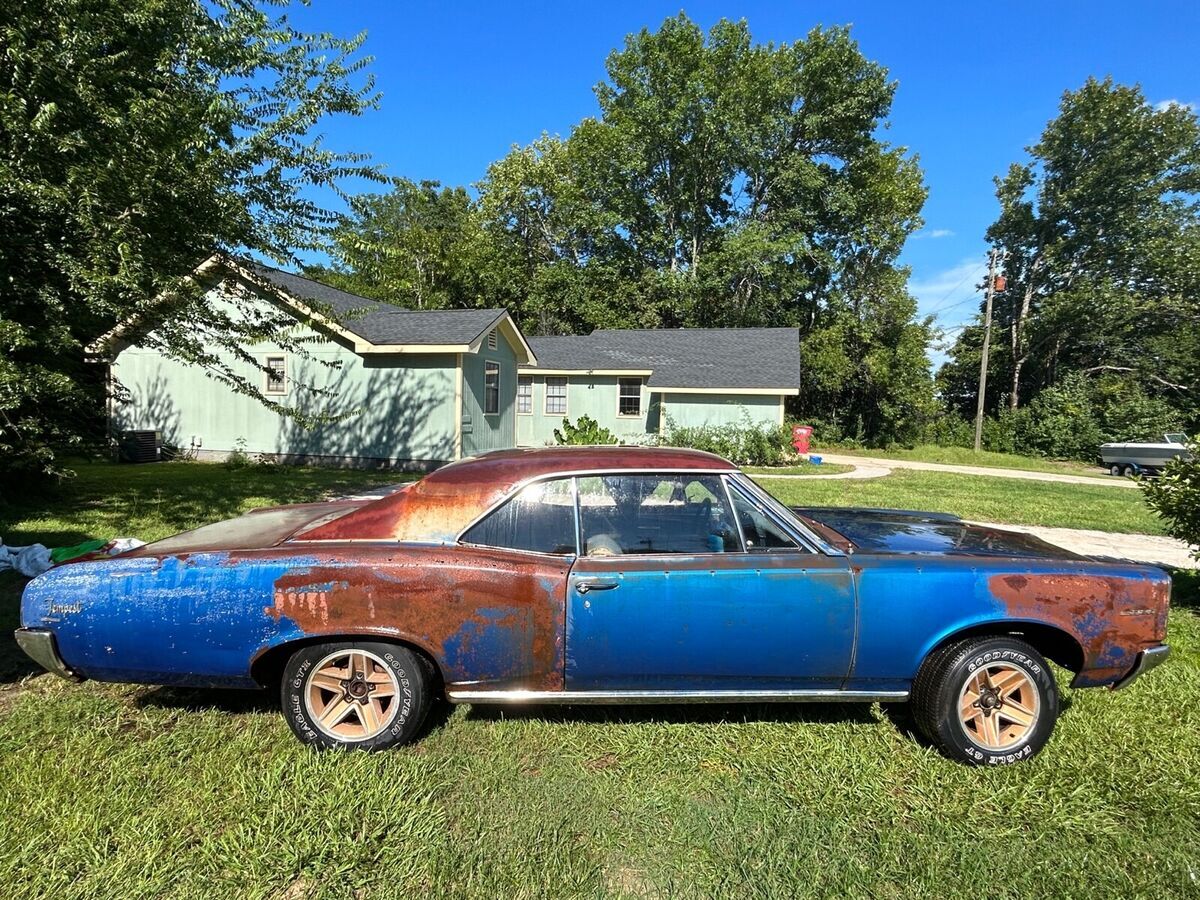 1966 Pontiac Tempest Custom