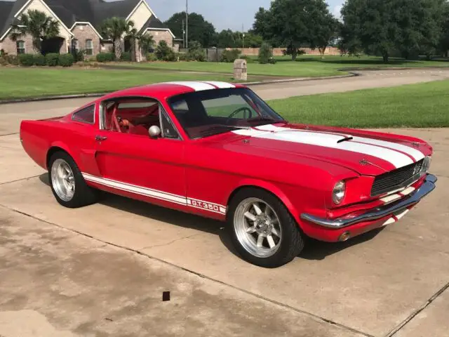 1965 Ford Mustang 2+2