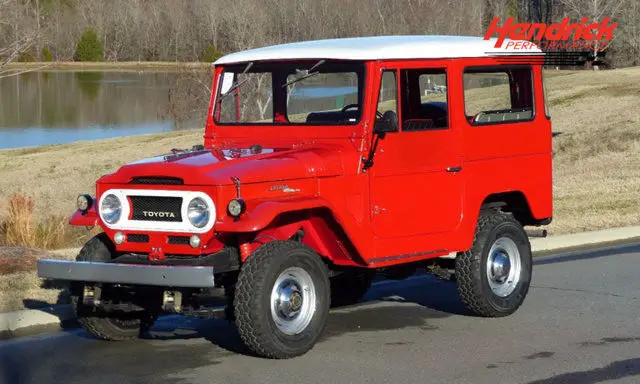 1966 Toyota FJ40 Land Cruiser --