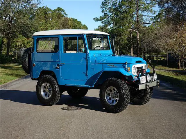 1966 Toyota FJ Cruiser --