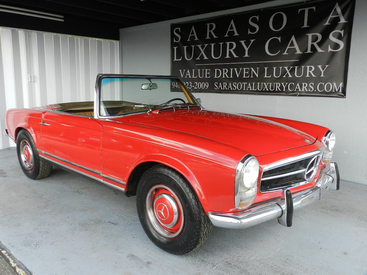 1967 Mercedes-Benz 230SL