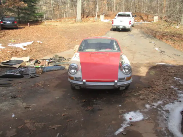 1967 Porsche 911 Couple