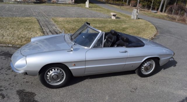 1967 Alfa Romeo Spider Duetto