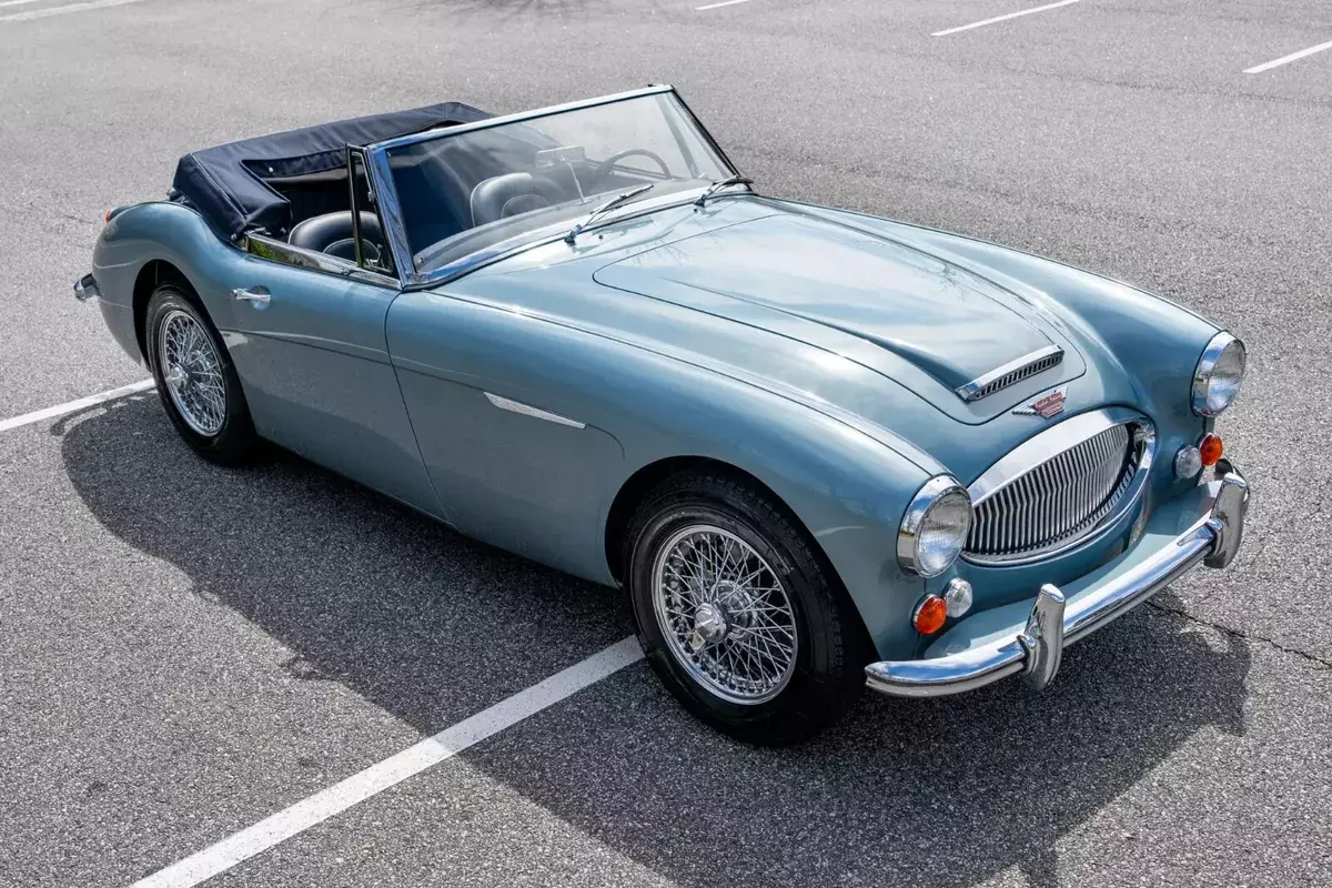 1967 Austin Healey 3000 1967 AUSTIN-HEALEY 3000 MK3 BJ8