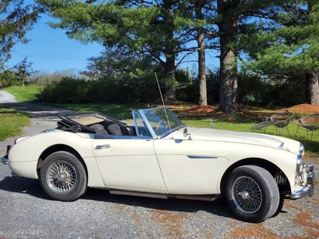 1967 Austin Healey 3000 standard