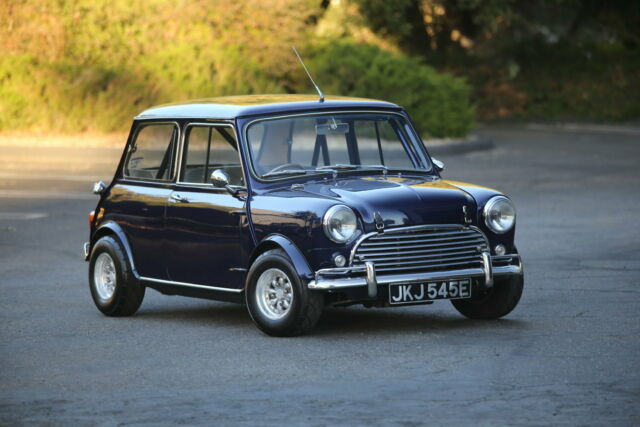 1967 Austin Mini S Deluxe