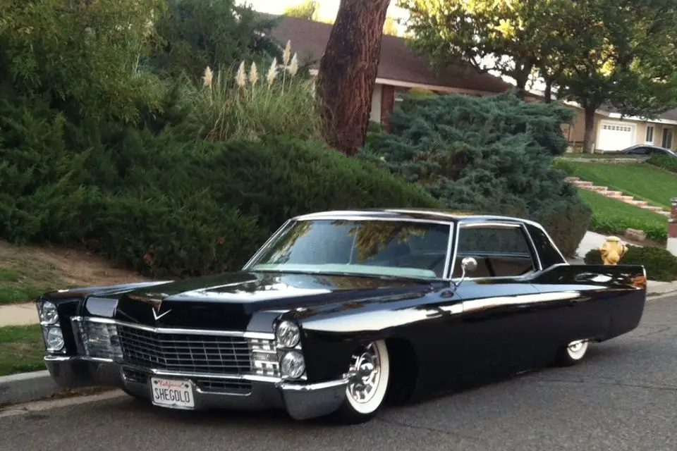 Cadillac Deville 1967 Black