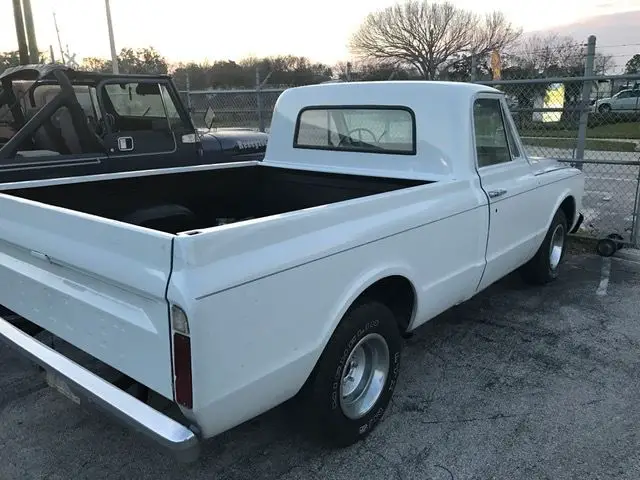 1967 Chevrolet C-10 short bed