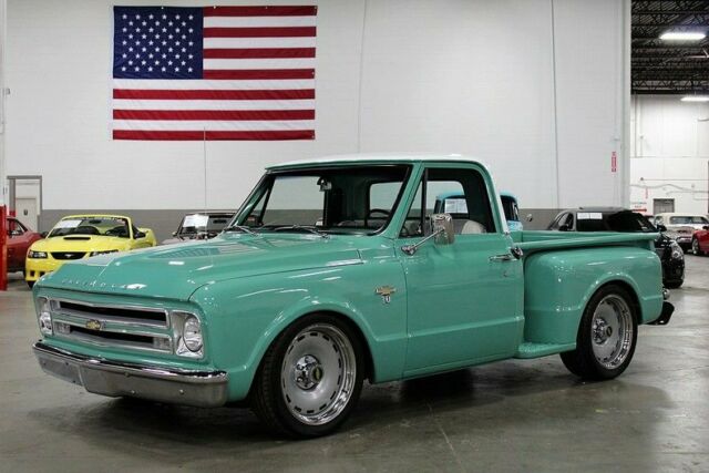 1967 Chevrolet C-10 --