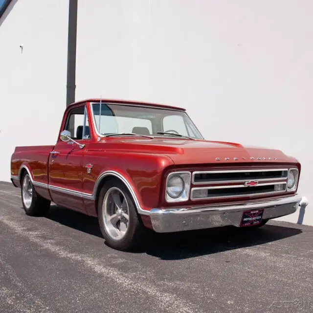 1967 Chevrolet C-10 Custom Pickup