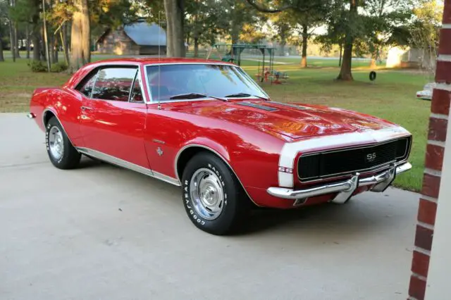 1967 Chevrolet Camaro DELUXE