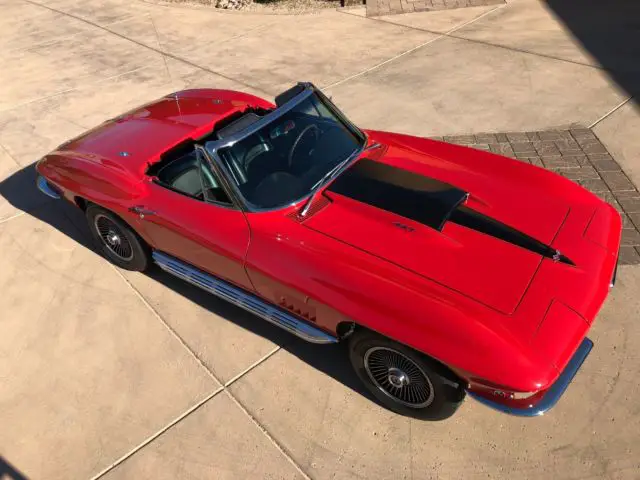 1967 Chevrolet Corvette --New Black Top & black hood stinger