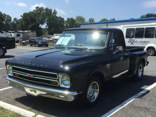 1967 Chevrolet C10 Pickup Custom