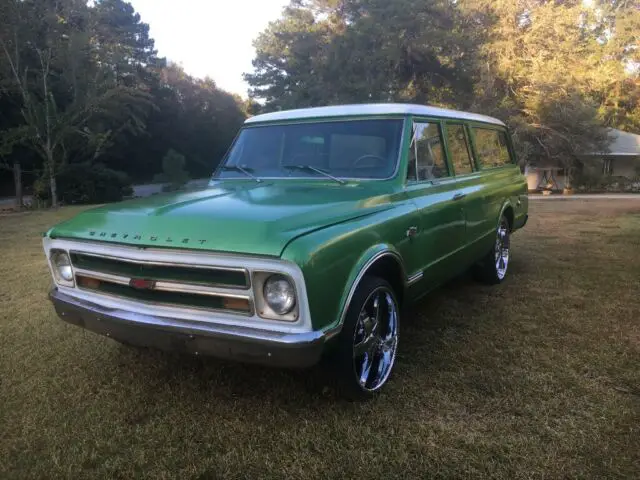 1967 Chevrolet Suburban