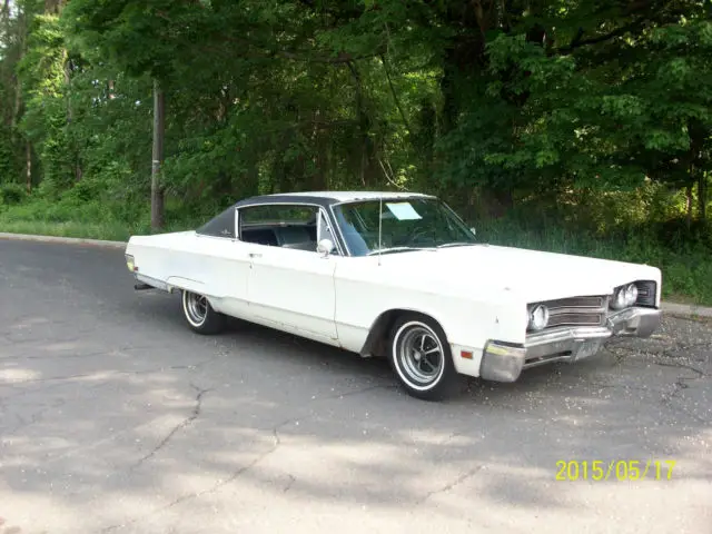 1967 Chrysler 300 Series