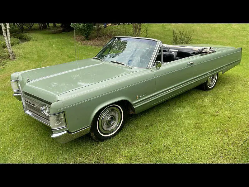 1967 Chrysler Imperial Convertible