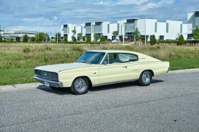 1967 Dodge Charger 440 Fastback