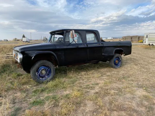 1967 Dodge Power Wagon crew cab