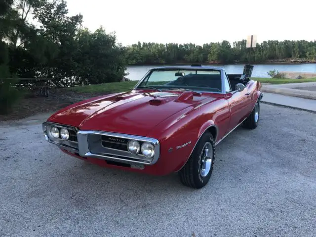 1967 Pontiac Firebird 400 Deluxe