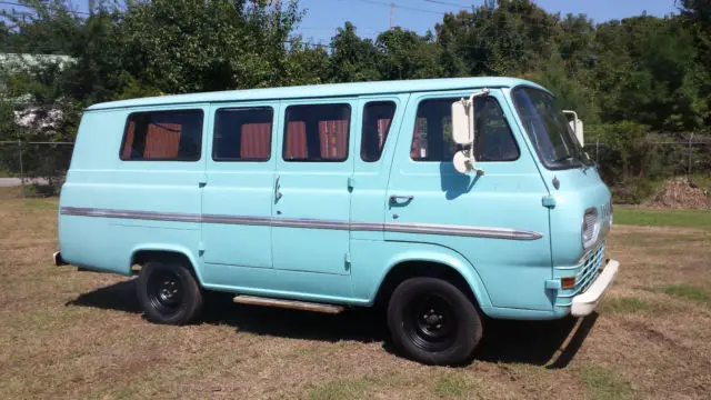 1967 Ford E-Series Van