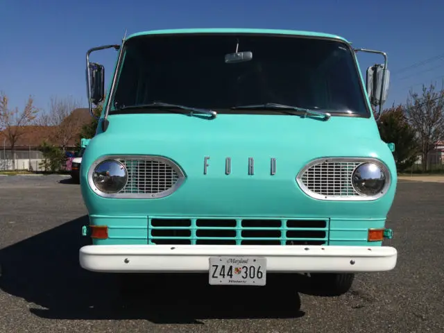 1967 Ford E-Series Van