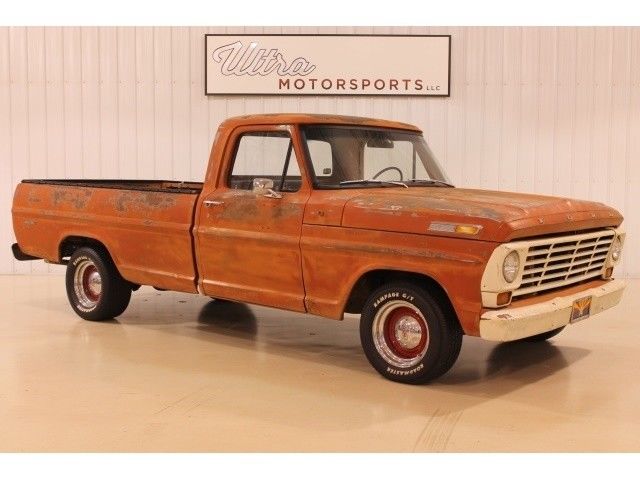 1967 Ford F-100 --
