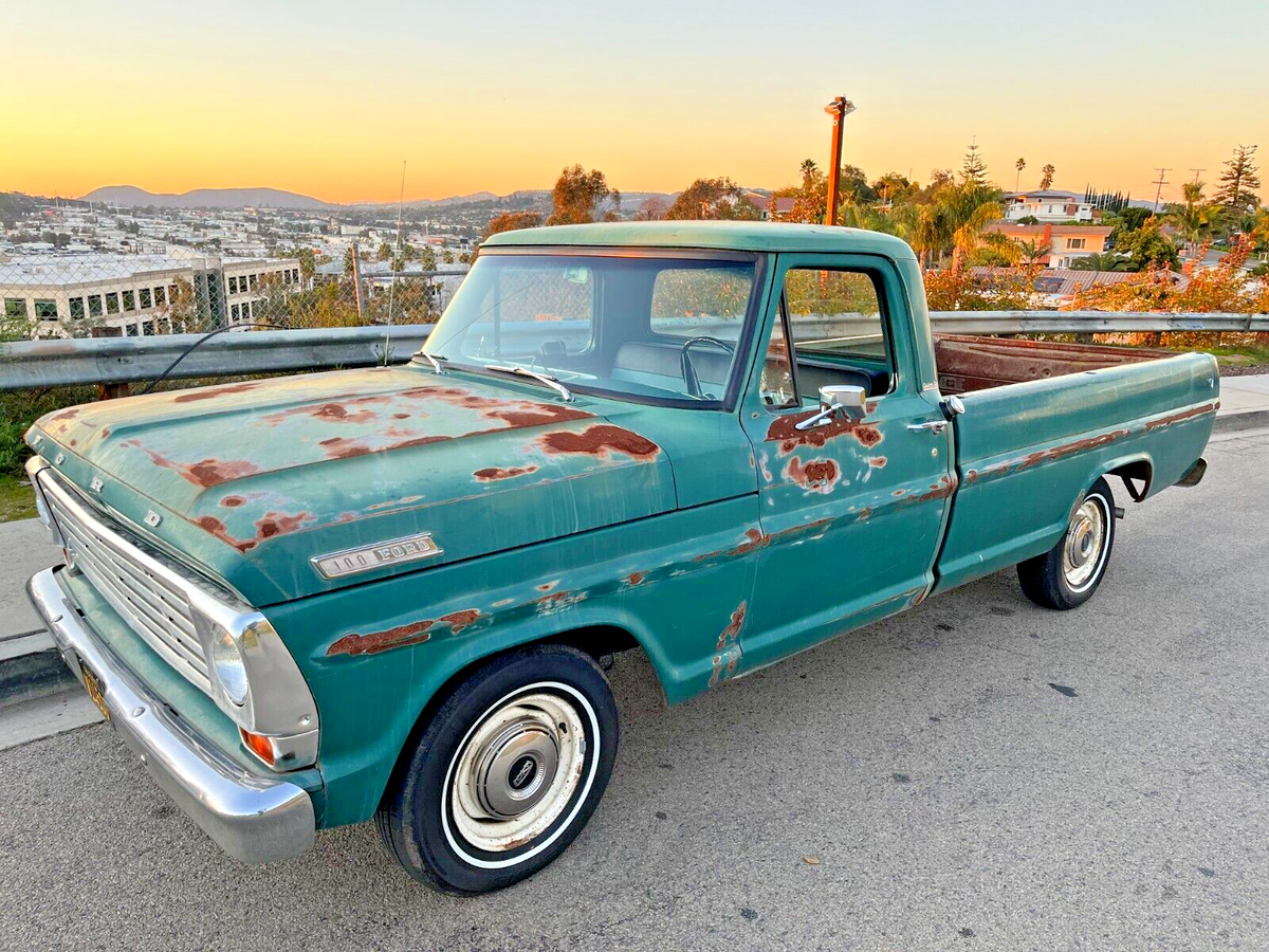 1967 Ford F-100 Custom Cab