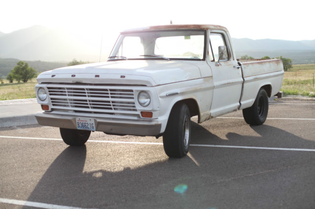 1967 Ford F-100