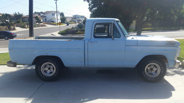 1967 Ford F-100