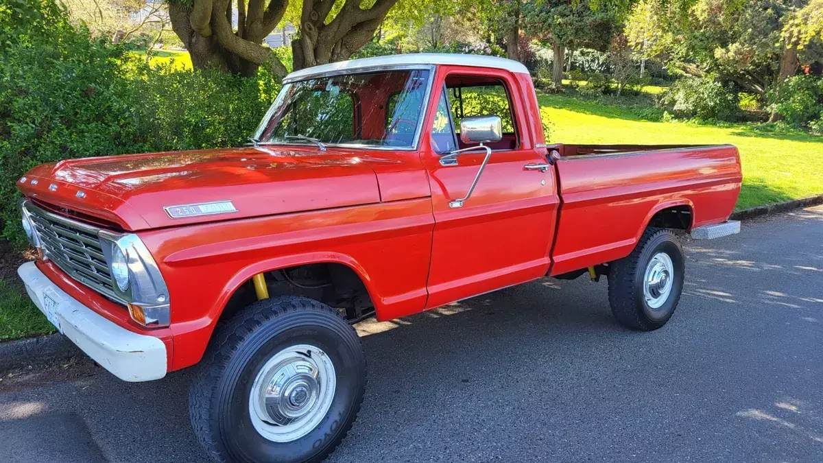 1967 Ford F-250 Custom Cab