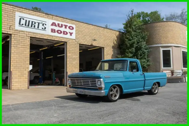 1967 Ford F-100