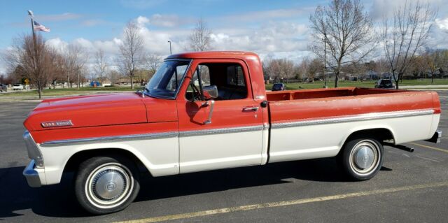 1967 Ford F-100 Custom Cab