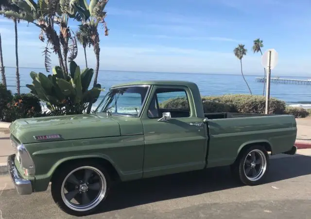 1967 Ford F-100 F100