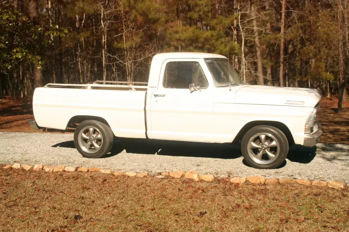 1967 Ford F-100