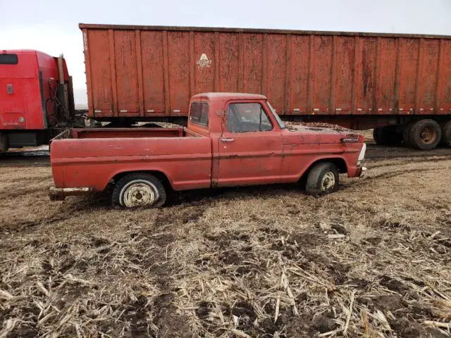 1967 Ford F-100