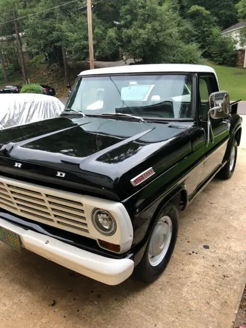 1967 Ford F100