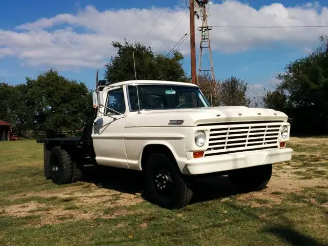 1967 Ford F-100