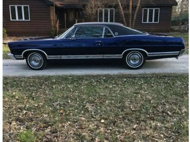 1967 Ford LTD - 289 V8 - AUTO TRANS - NICE PAINT