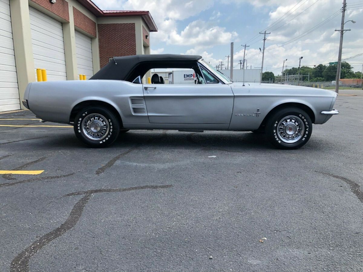 1967 Ford Mustang 2 door