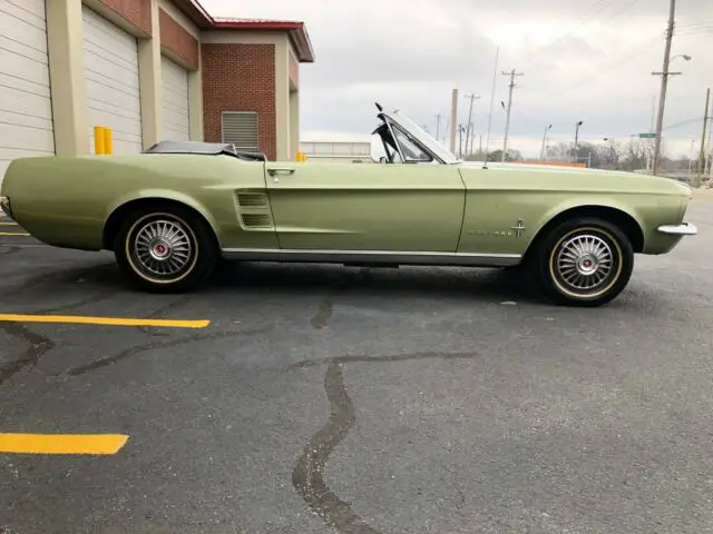 1967 Ford Mustang 2 door