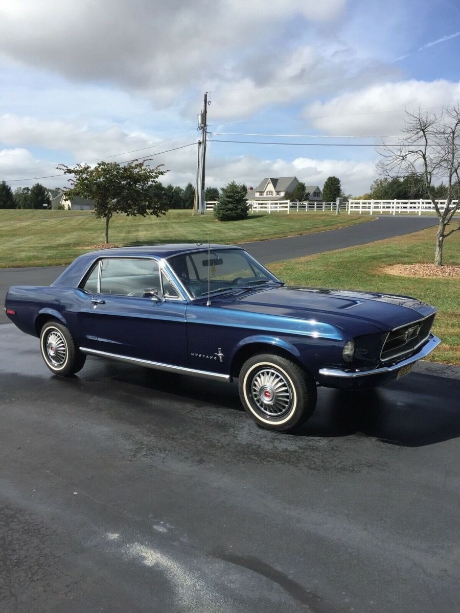 1967 Ford Mustang 2 Door