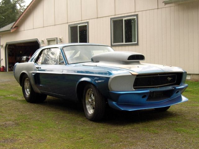1967 Ford Mustang California Special replica